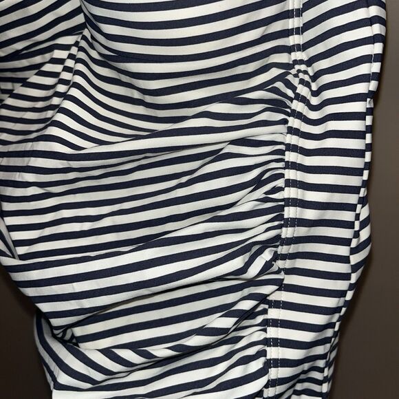 Bond-Eye Australia Women’s Gray Striped Ruched One Piece Swimsuit US 8 D/DD - Picture 3 of 10